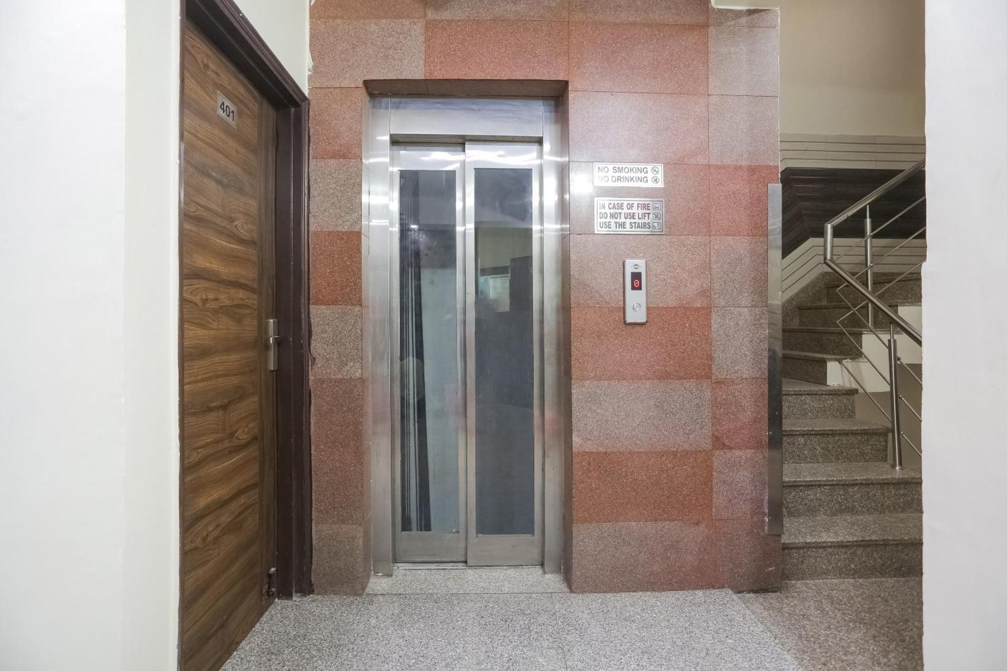 Hotel O Green High Νέο Δελχί Εξωτερικό φωτογραφία